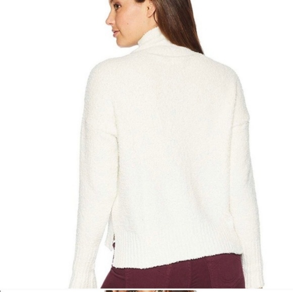 szXL UGG Sweater Soft Turtleneck Australian Sage - Picture 2 of 5